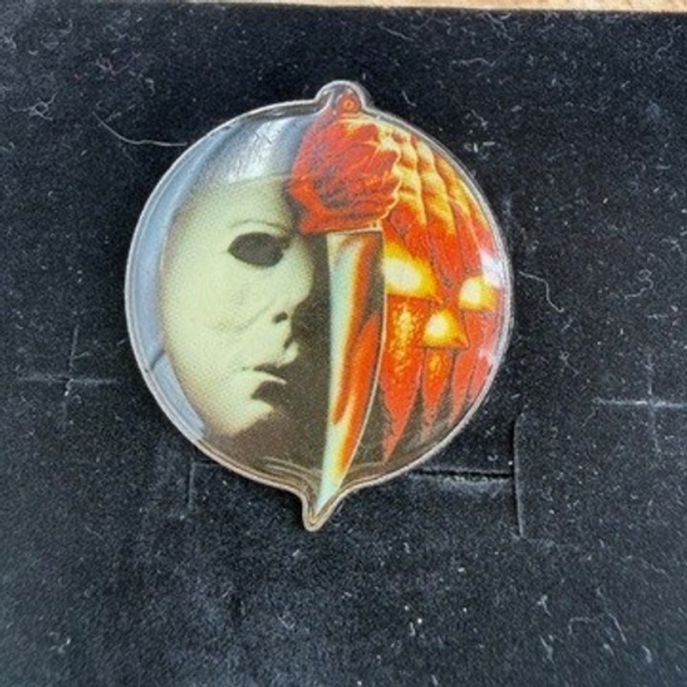 Loot Crate Halloween Pin Unisex OS Multicolor Excellent Michael Myers Horror